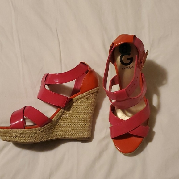 Guess wedges - Picture 2 of 3